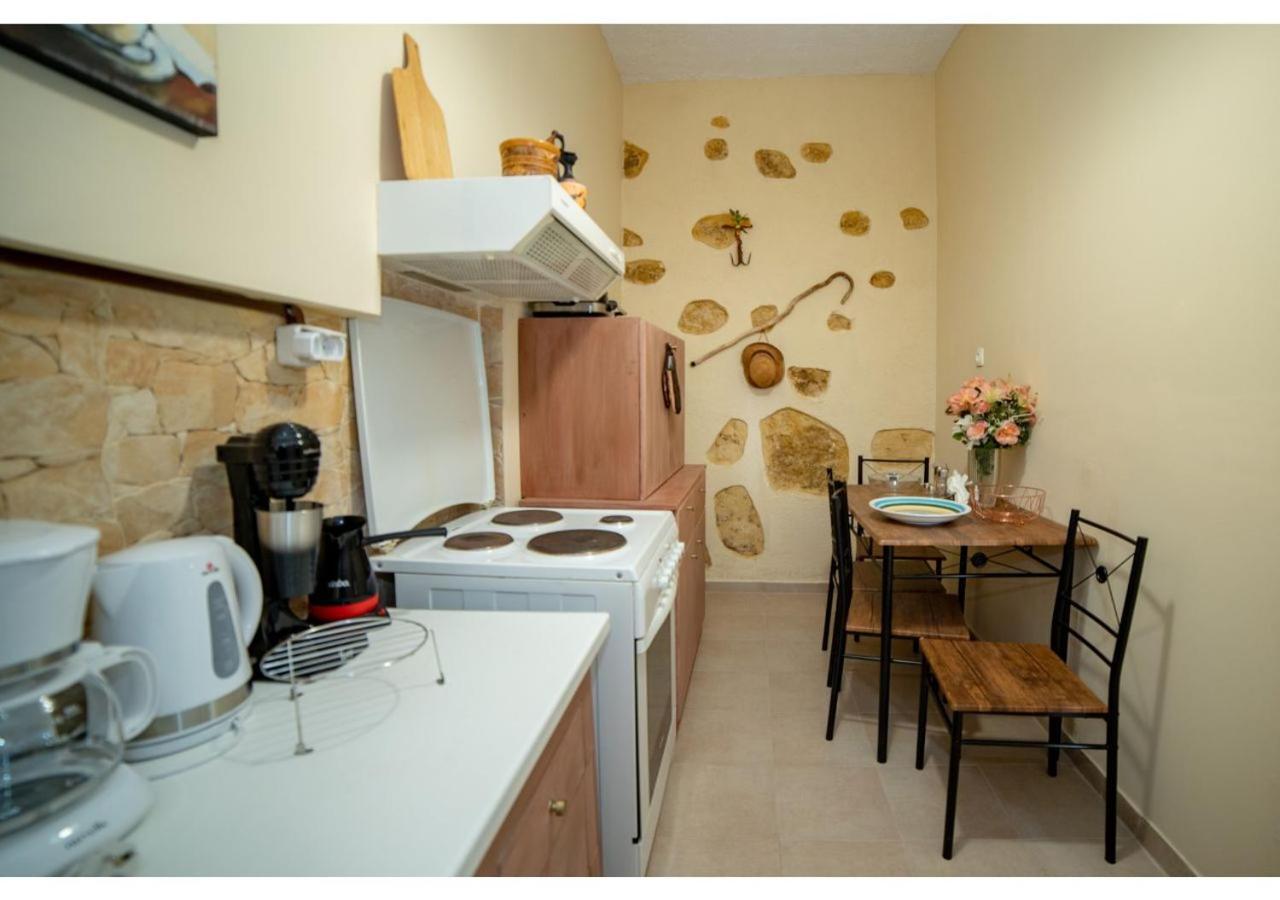 La Casa De Alexandros Apartment Chania  ภายนอก รูปภาพ