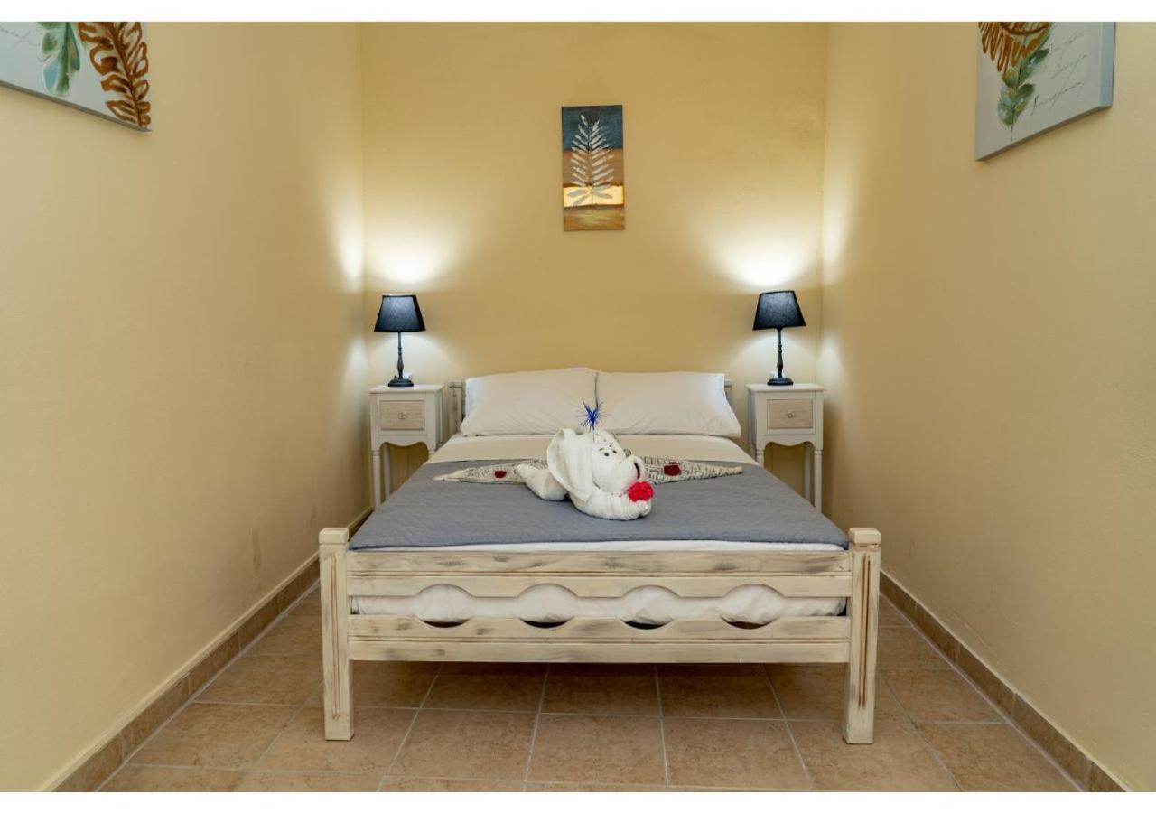 La Casa De Alexandros Apartment Chania  ภายนอก รูปภาพ